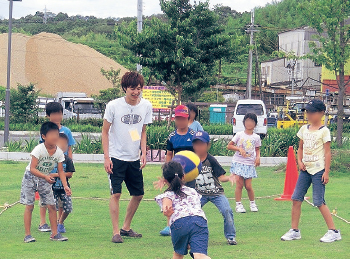 「城陽五里五里の丘」の「プレイパーク」